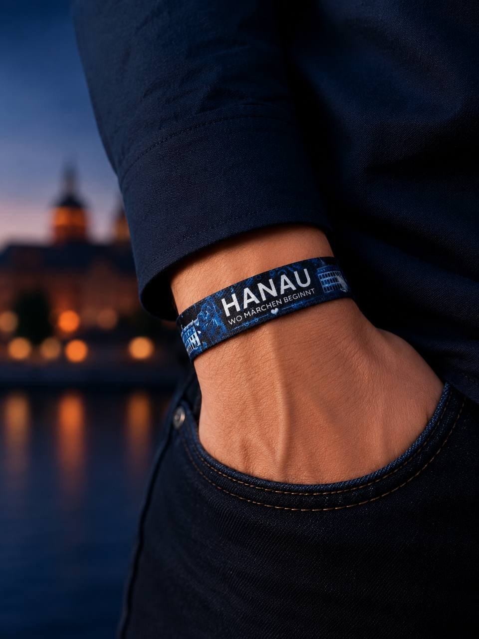 Hanau Armband am Handgelenk